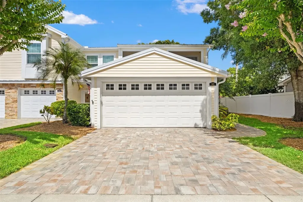 902 Woodbridge Court Safety Harbor FL 34695