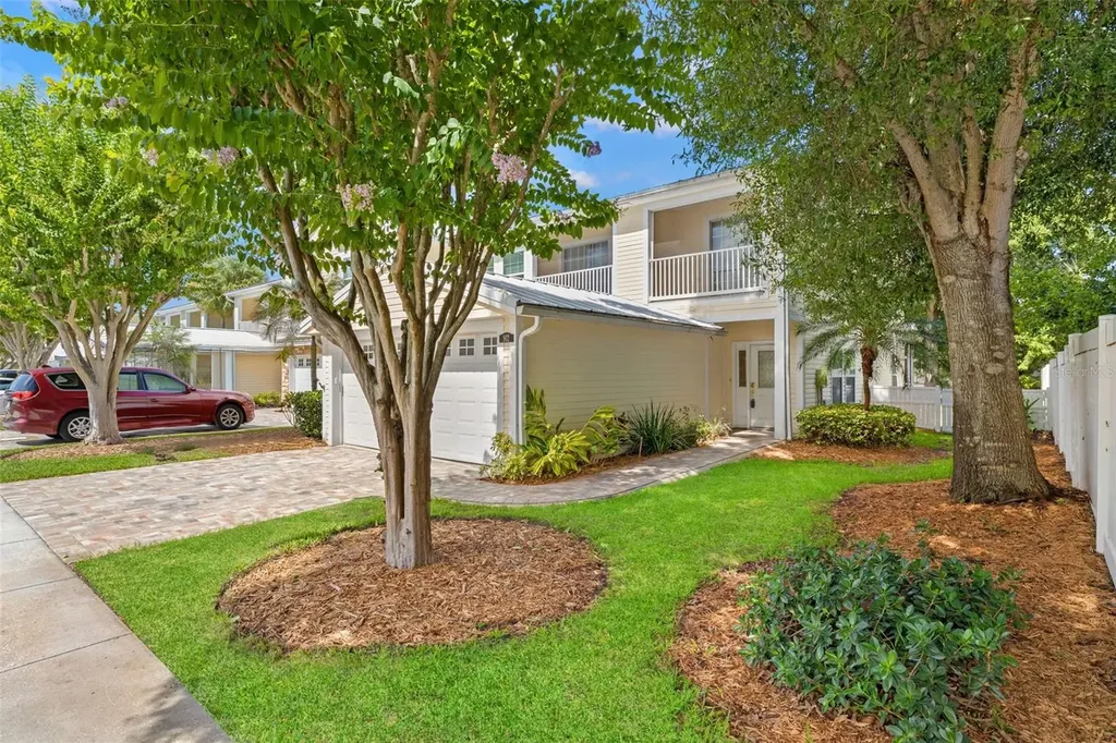 902 Woodbridge Court Safety Harbor FL 34695