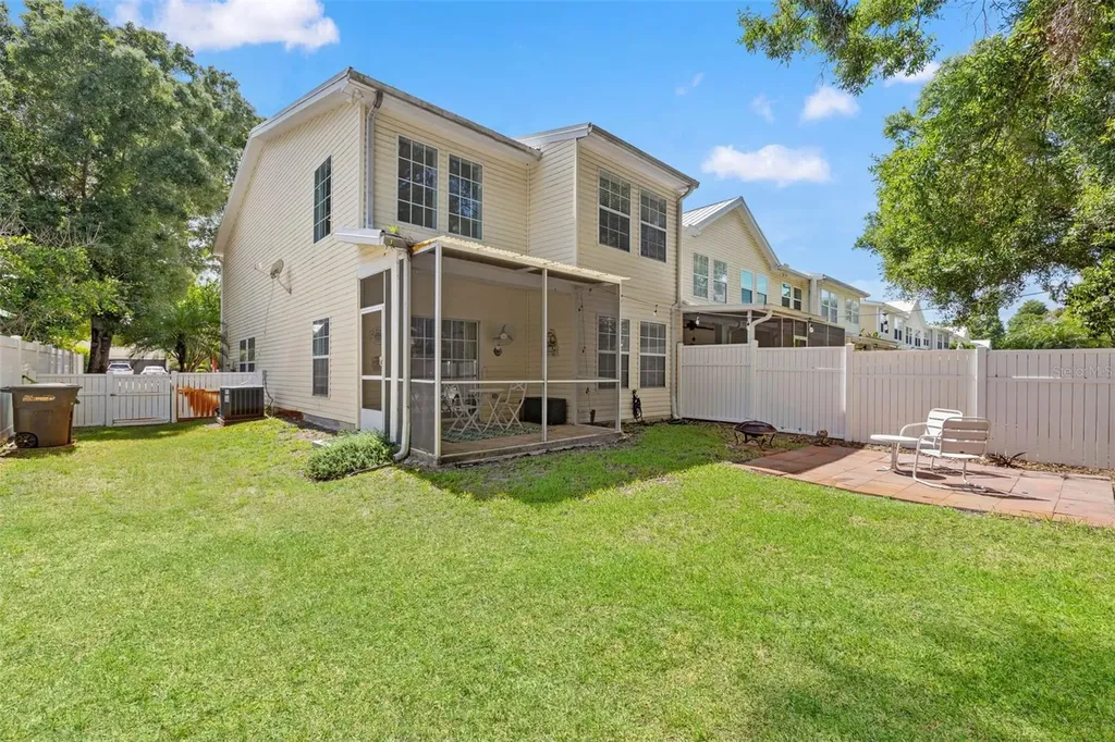 902 Woodbridge Court Safety Harbor FL 34695