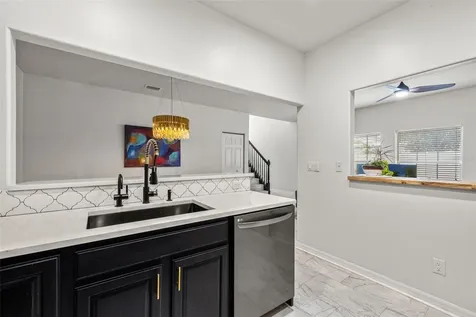 902 Woodbridge Court Safety Harbor FL 34695
