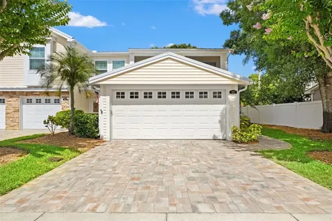 902 Woodbridge Court Safety Harbor FL 34695
