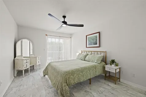 902 Woodbridge Court Safety Harbor FL 34695