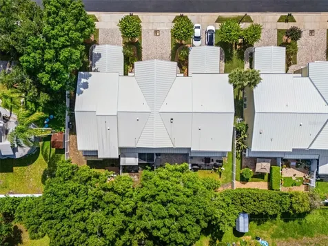 902 Woodbridge Court Safety Harbor FL 34695