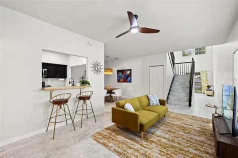 902 Woodbridge Court Safety Harbor FL 34695
