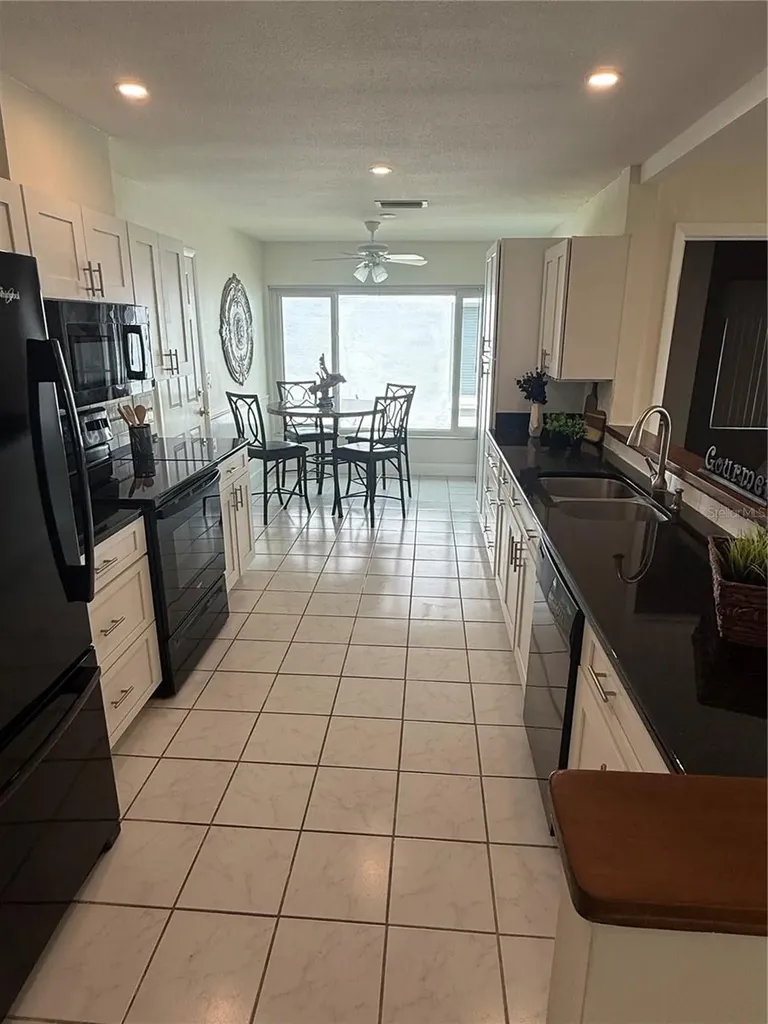 9021 41st Way N Pinellas Park FL 33782