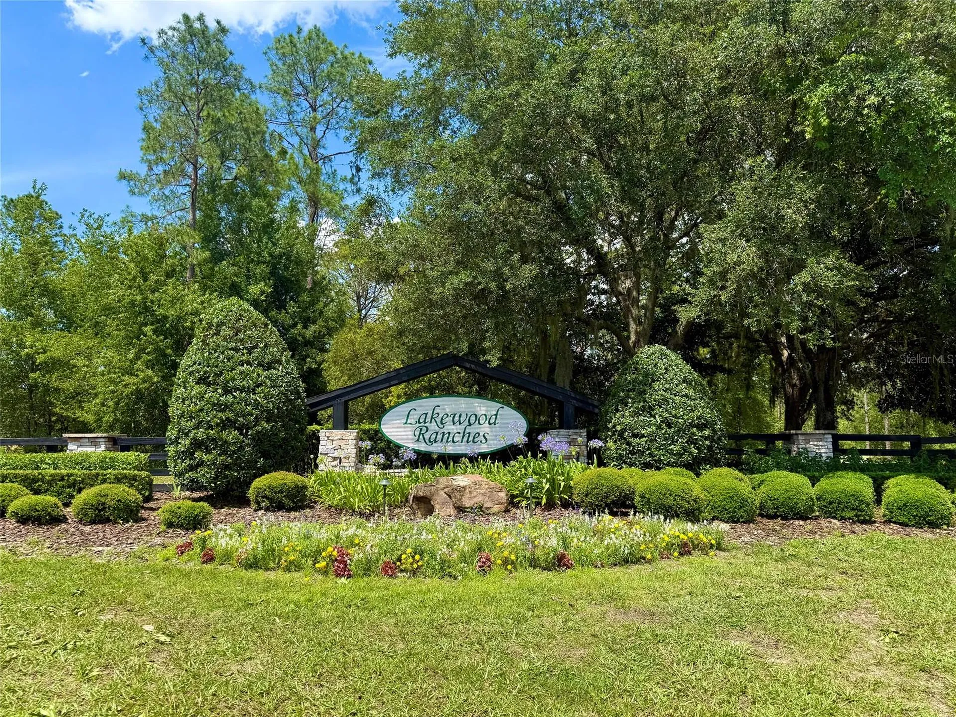 35135 Pinegate Trail Eustis FL 32736