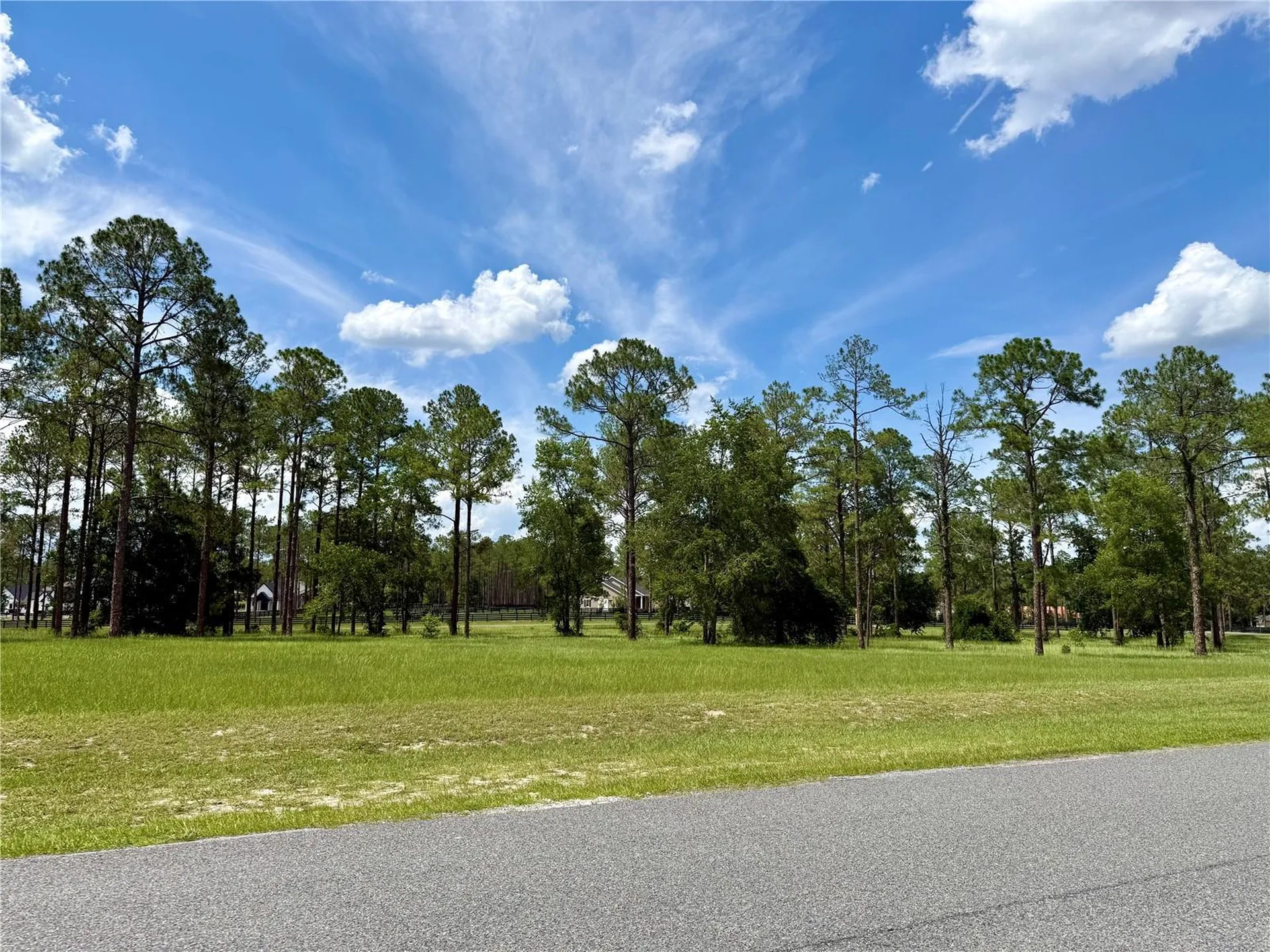 35135 Pinegate Trail Eustis FL 32736
