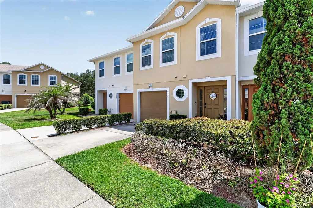 3747 Woodbury Hill Loop Lakeland FL 33810