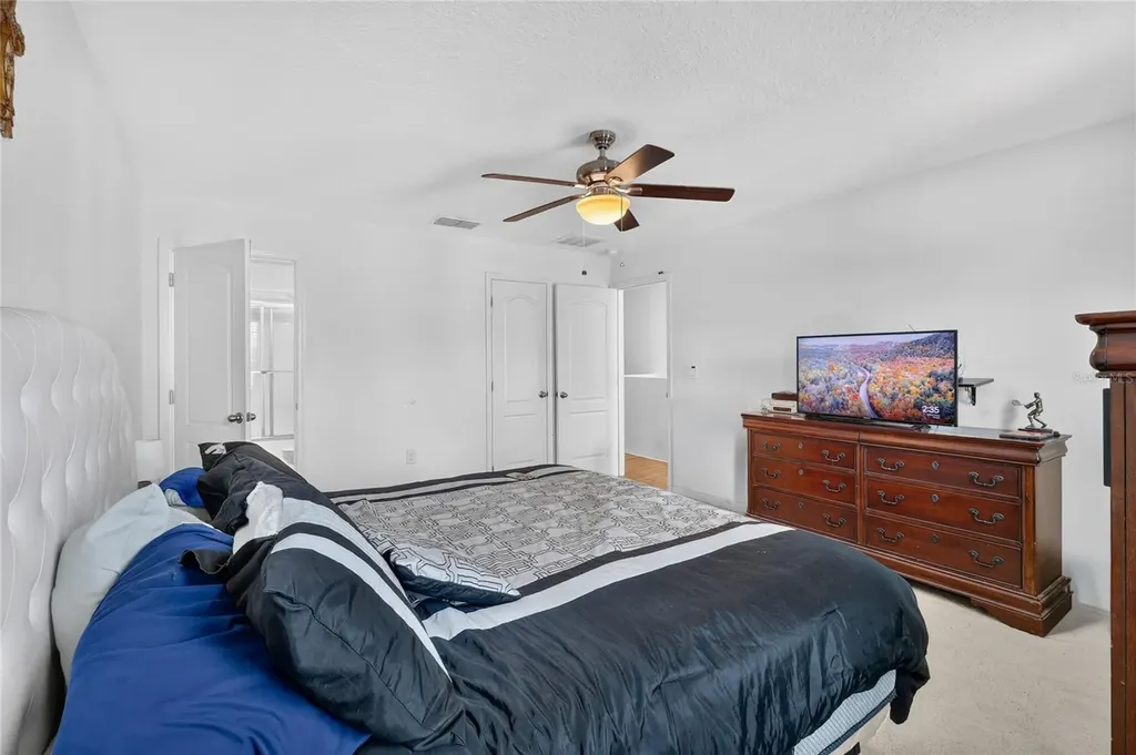 3747 Woodbury Hill Loop Lakeland FL 33810