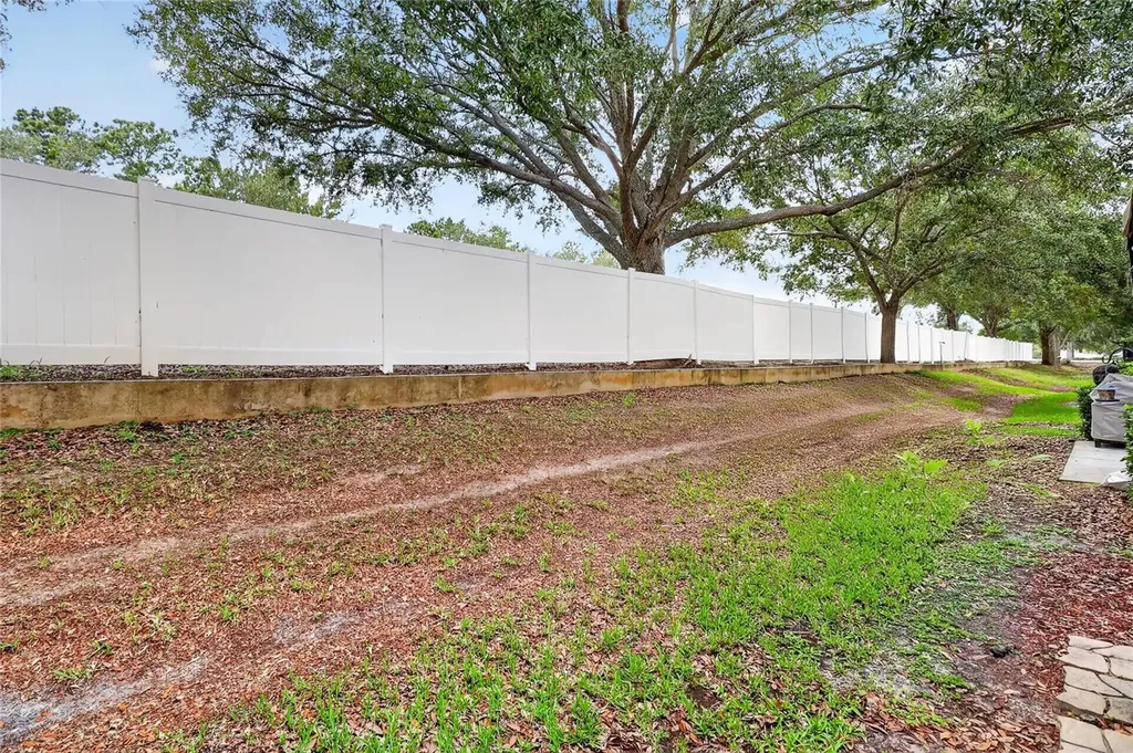 3747 Woodbury Hill Loop Lakeland FL 33810