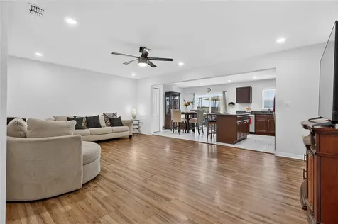 3747 Woodbury Hill Loop Lakeland FL 33810