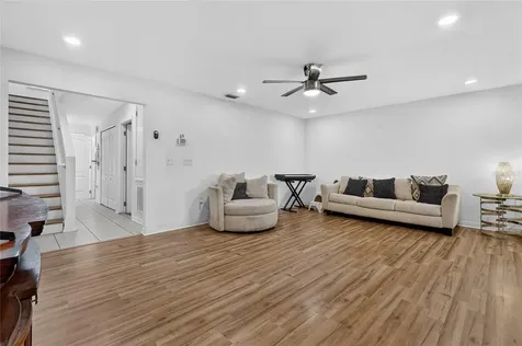 3747 Woodbury Hill Loop Lakeland FL 33810