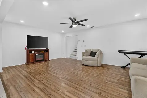 3747 Woodbury Hill Loop Lakeland FL 33810