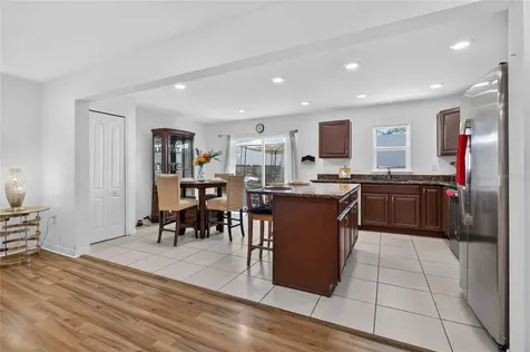 3747 Woodbury Hill Loop Lakeland FL 33810