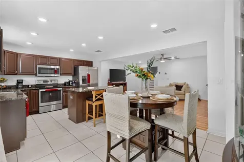 3747 Woodbury Hill Loop Lakeland FL 33810