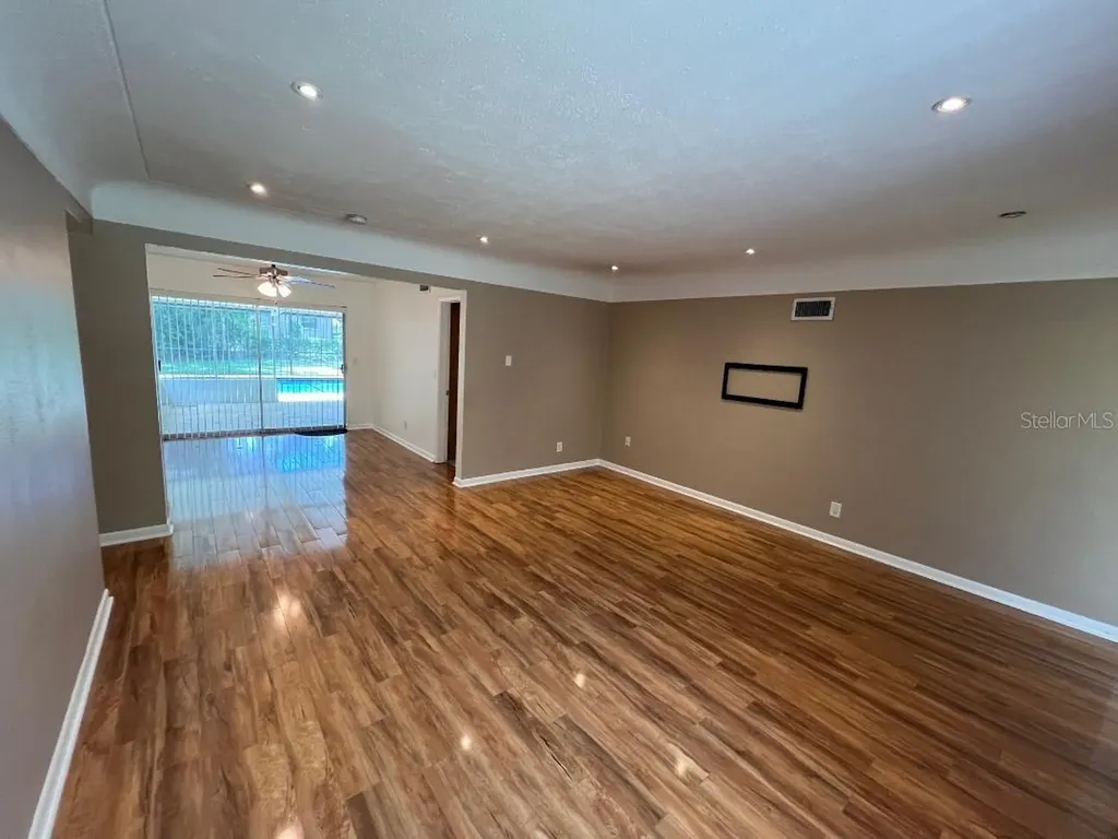 12928 N Oregon Avenue Tampa FL 33612