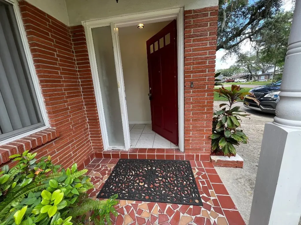 12928 N Oregon Avenue Tampa FL 33612