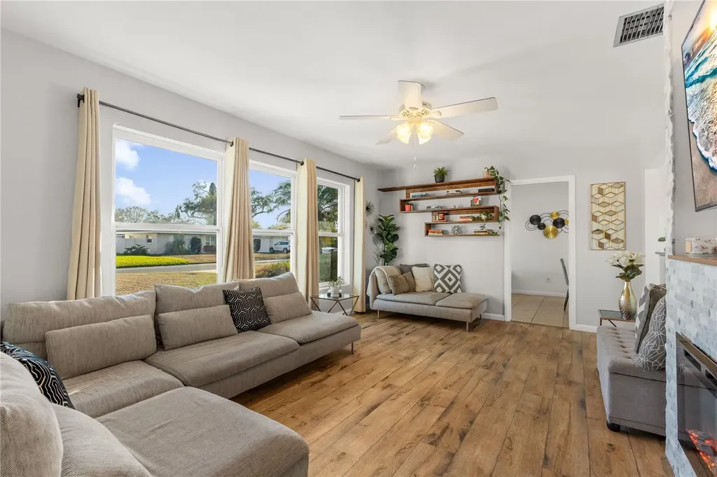 1528 Citrus Street Clearwater FL 33756