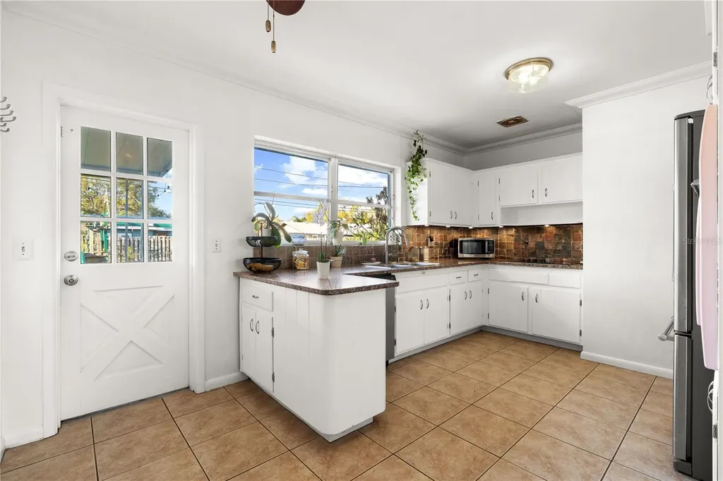 1528 Citrus Street Clearwater FL 33756