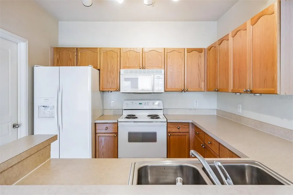 5125 Palm Springs Boulevard Tampa FL 33647