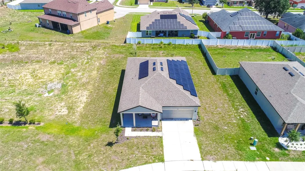 436 Hennepin Loop Lake Wales FL 33898