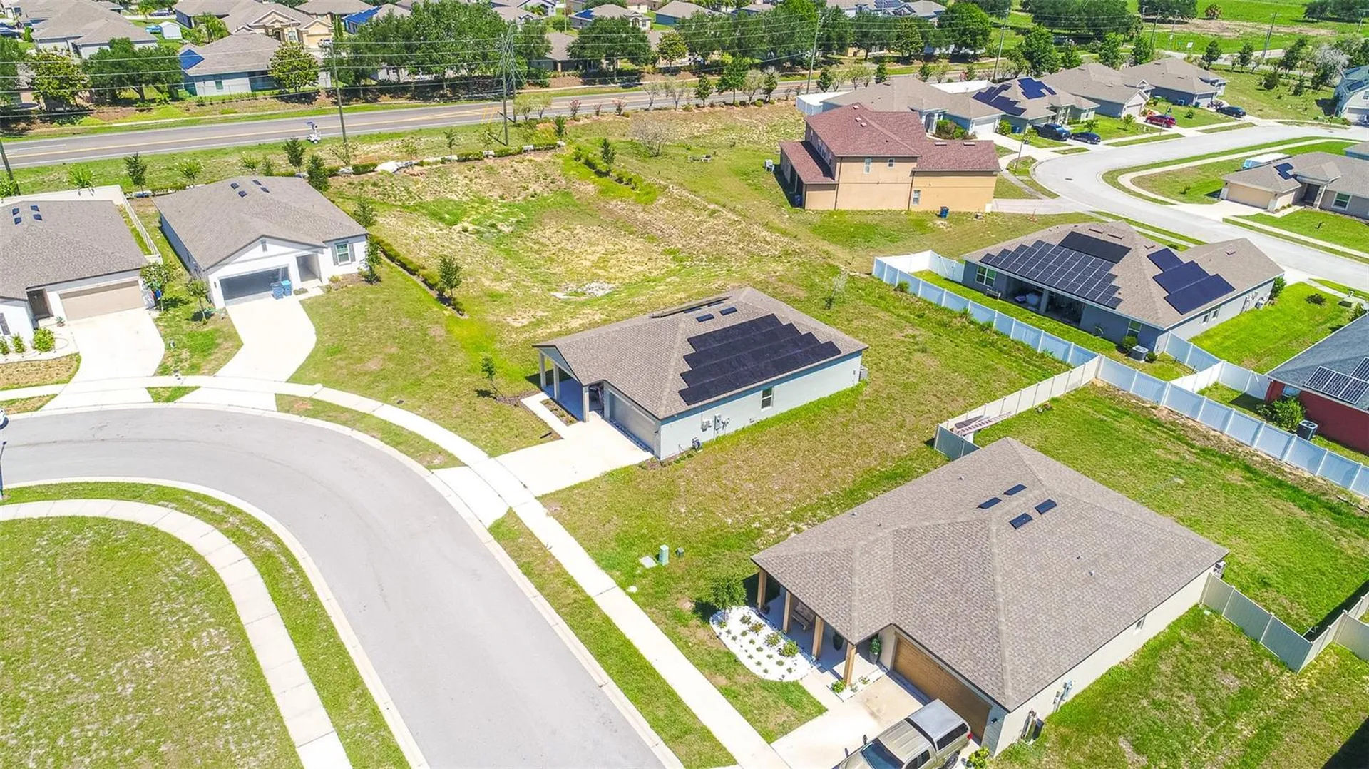 436 Hennepin Loop Lake Wales FL 33898