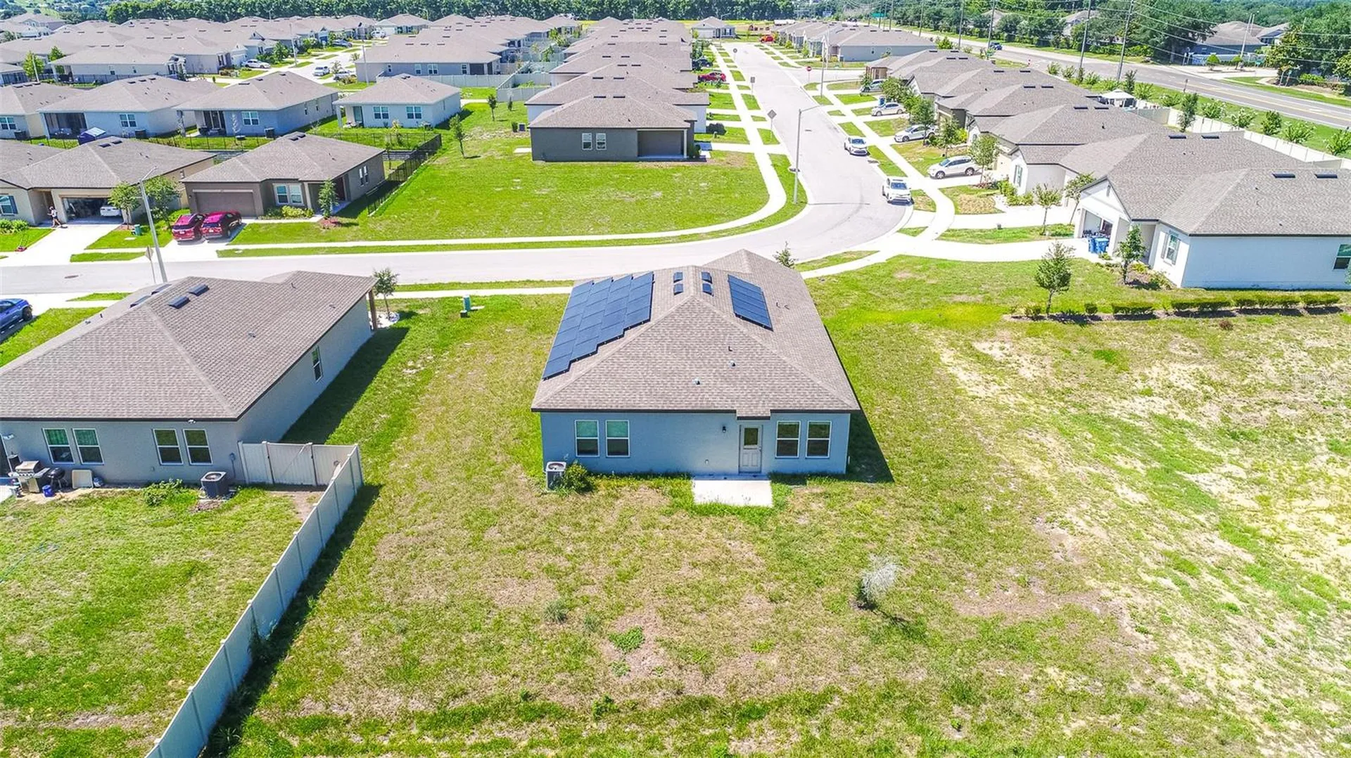 436 Hennepin Loop Lake Wales FL 33898