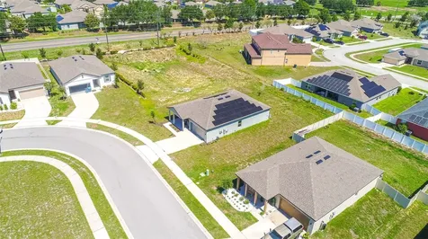 436 Hennepin Loop Lake Wales FL 33898