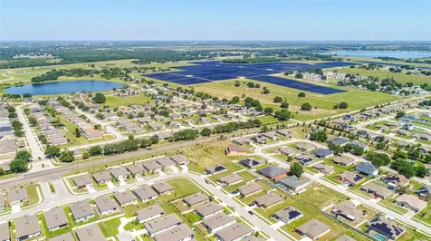 436 Hennepin Loop Lake Wales FL 33898
