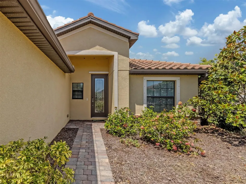 12490 Cinqueterre Drive Venice FL 34293