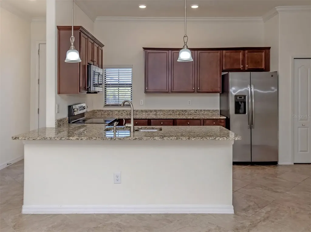 12490 Cinqueterre Drive Venice FL 34293