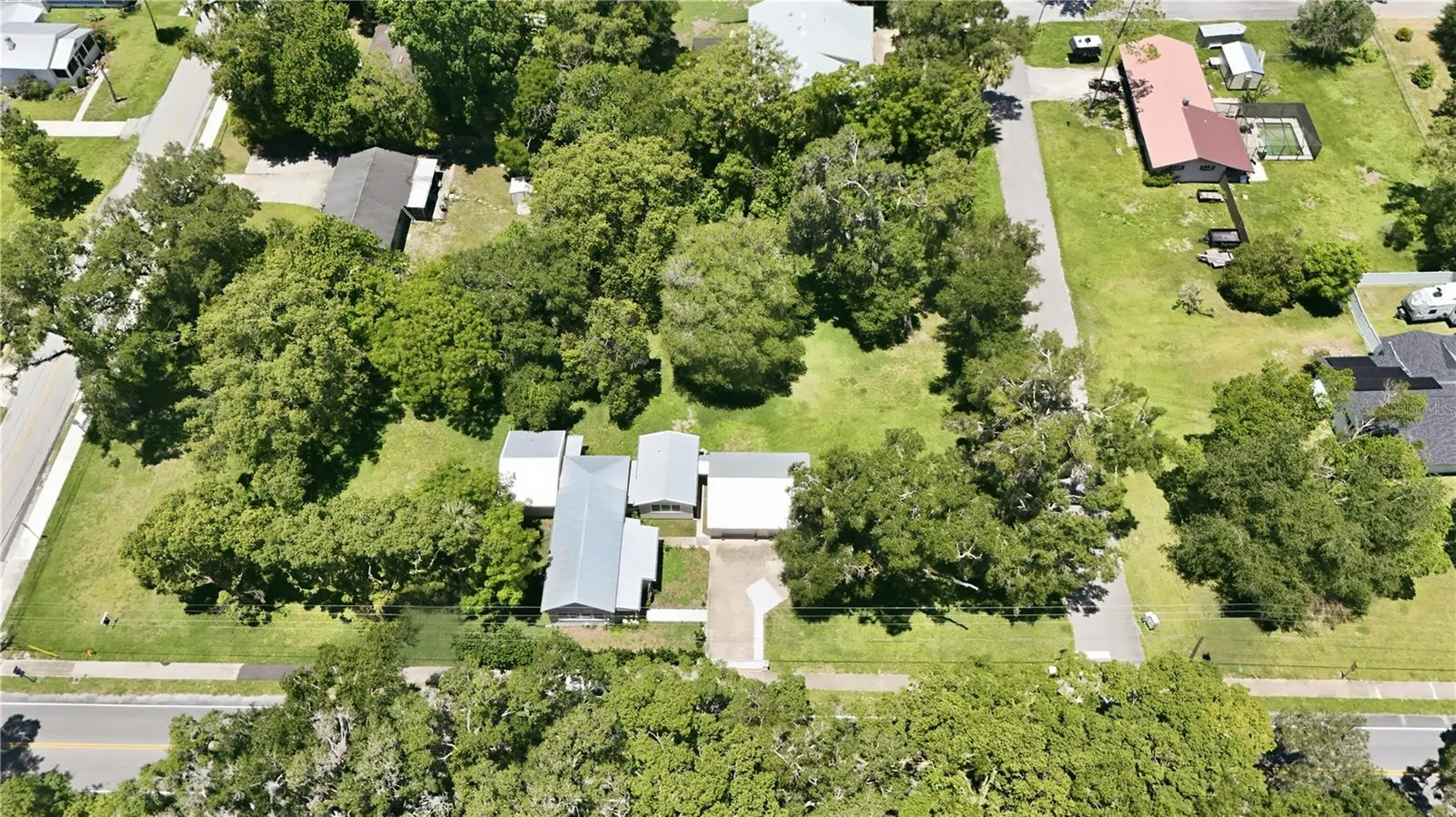 128 N Lakeview Drive Lake Helen FL 32744