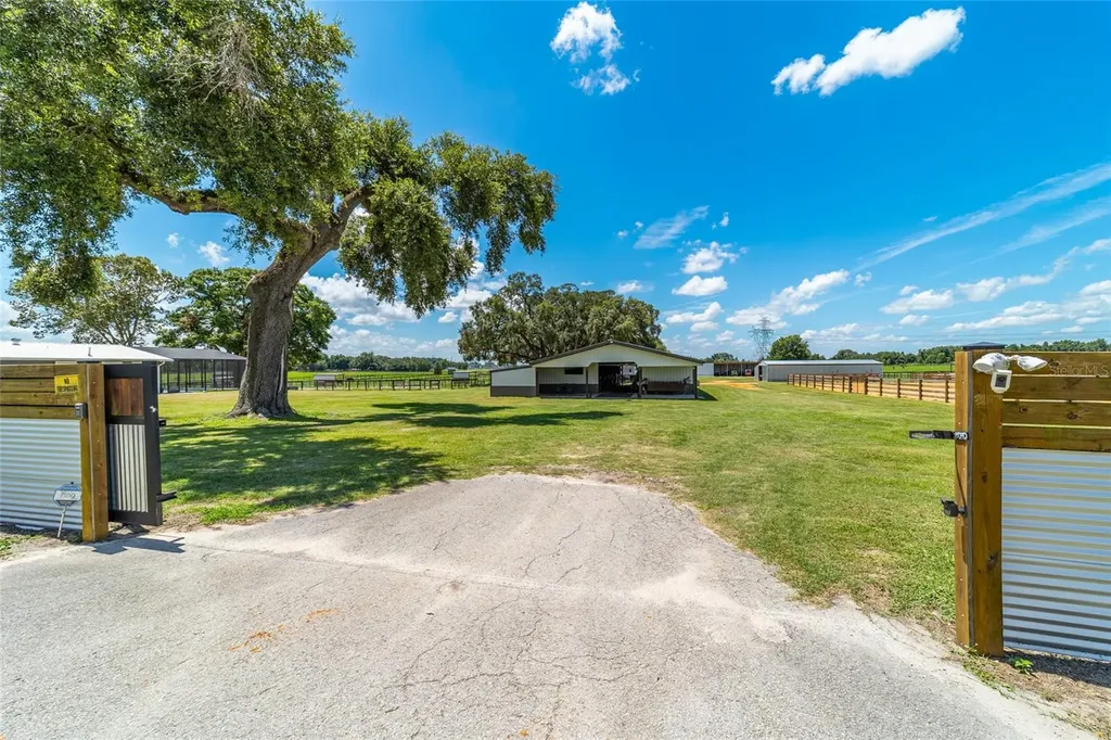 1231 NW 102nd Boulevard Wildwood FL 34785