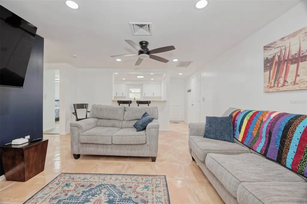 3217 Restful Lane Sarasota FL 34231