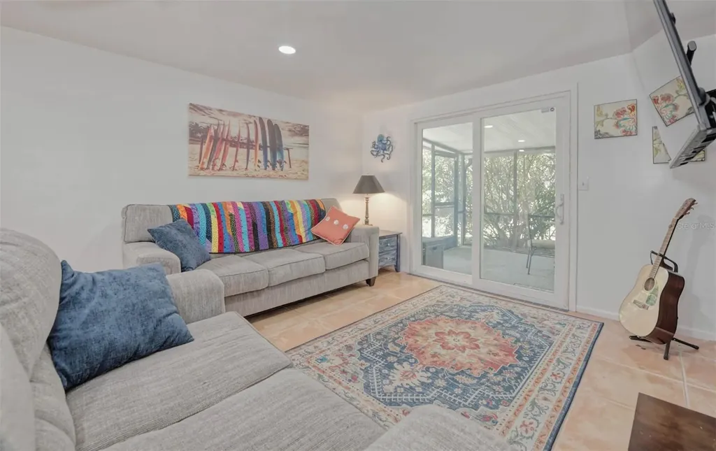 3217 Restful Lane Sarasota FL 34231