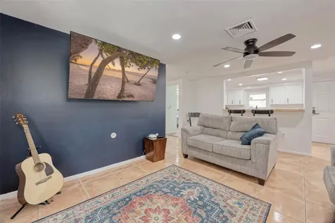3217 Restful Lane Sarasota FL 34231