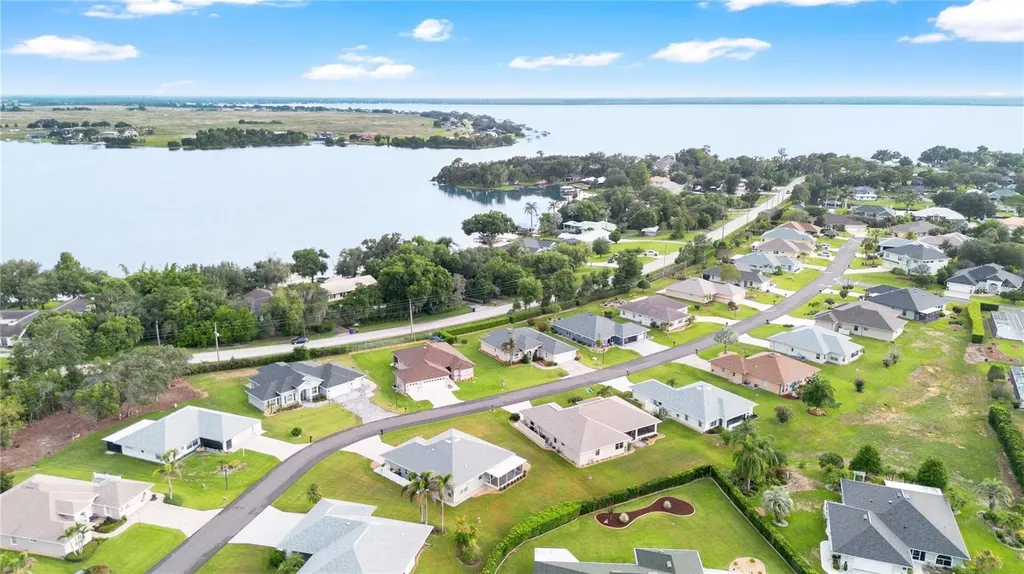 117 Rosewood Drive N Lake Placid FL 33852