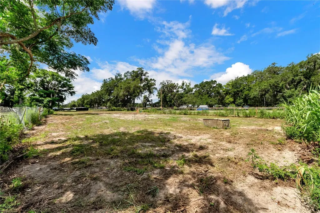 9926 Rockhill Road Thonotosassa FL 33592