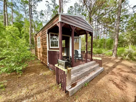 125 Silver Dollar Pond Road Hawthorne FL 32640