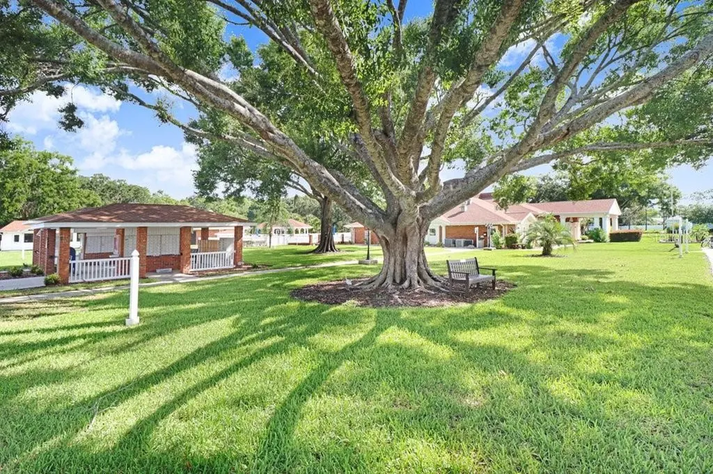 4949 Pleasant Hollow Trail Lakeland FL 33811