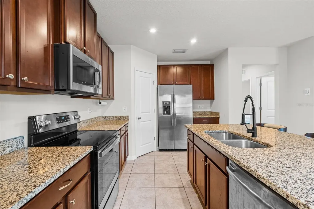 10966 High Noon Trail Parrish FL 34219