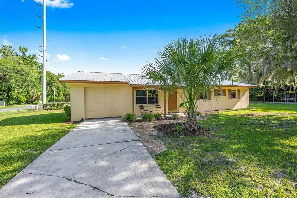 2420 NE 38th Street Ocala FL 34479