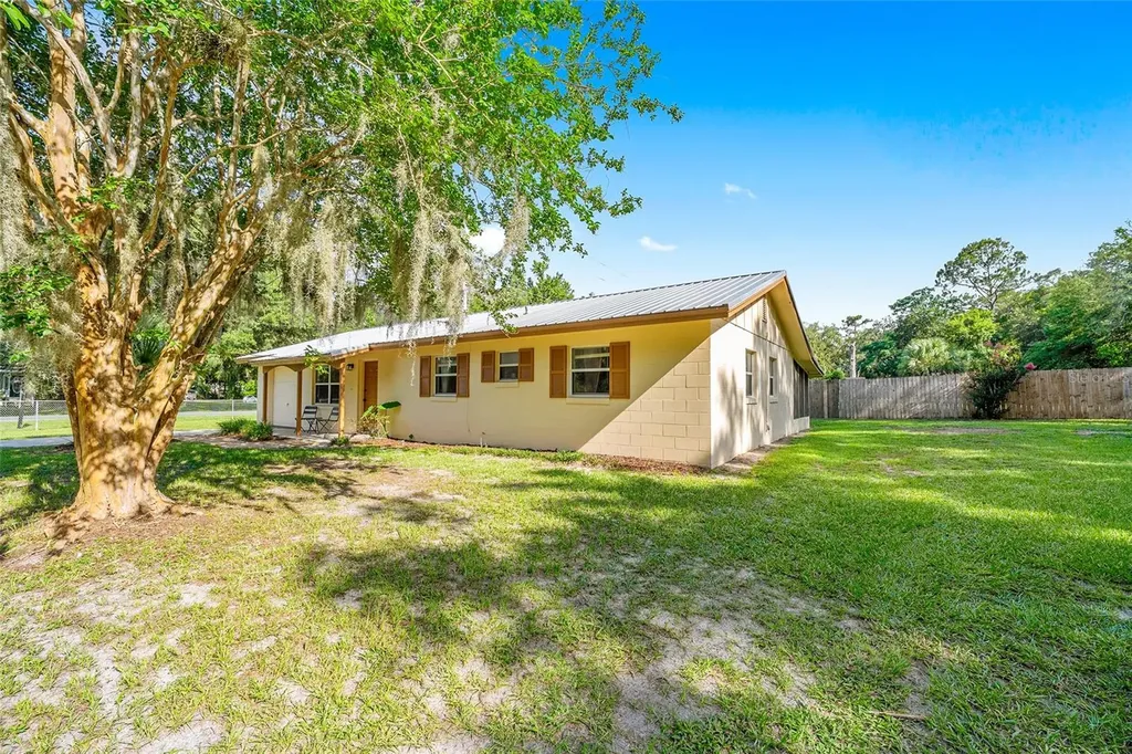 2420 NE 38th Street Ocala FL 34479