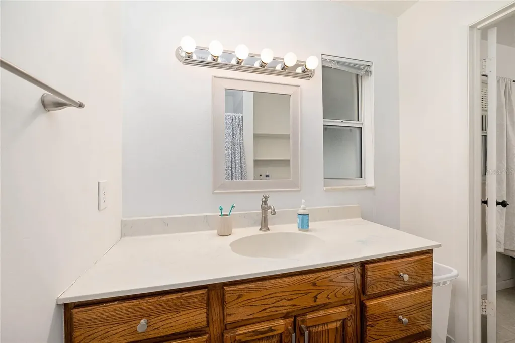 2420 NE 38th Street Ocala FL 34479