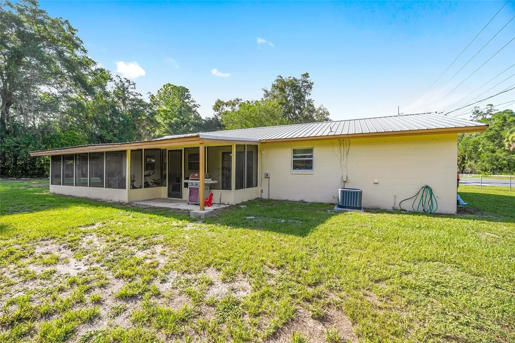 2420 NE 38th Street Ocala FL 34479