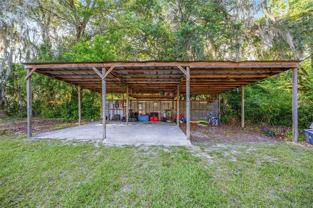 2420 NE 38th Street Ocala FL 34479