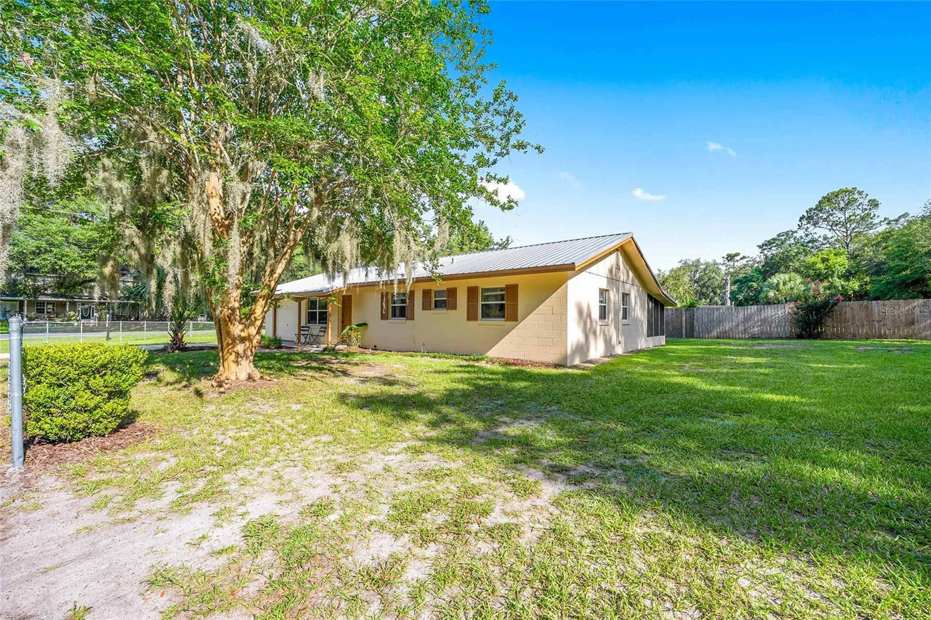 2420 NE 38th Street Ocala FL 34479