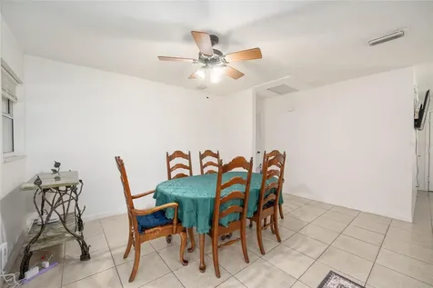 2420 NE 38th Street Ocala FL 34479