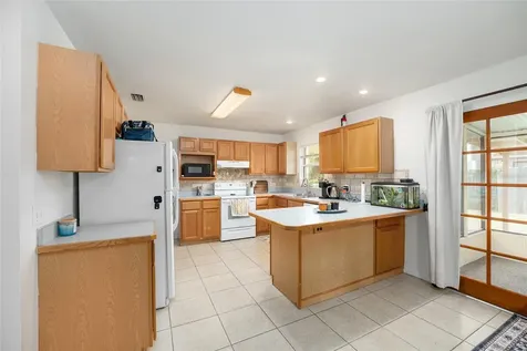2420 NE 38th Street Ocala FL 34479