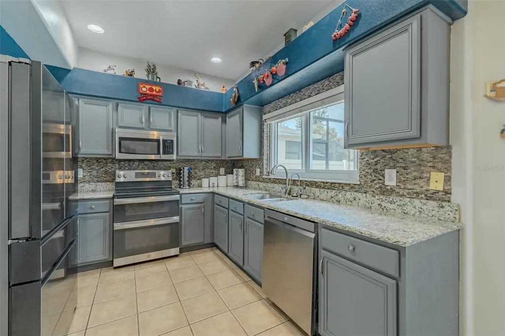 11022 Sailbrooke Drive Riverview FL 33579